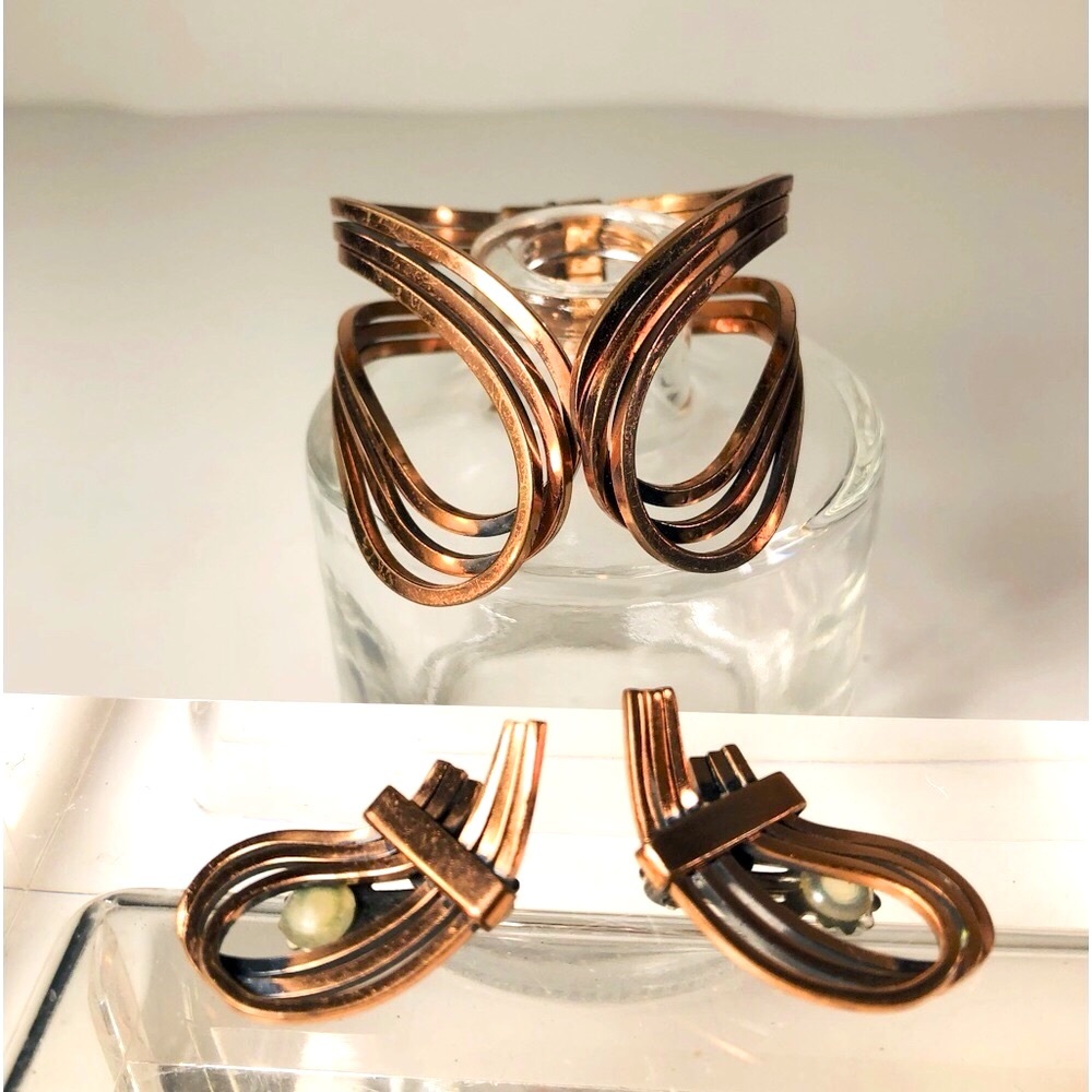 VINTAGE RENOIR CUFF COPPER SET BRACELET & MATCHING CLIP ON EARRINGS